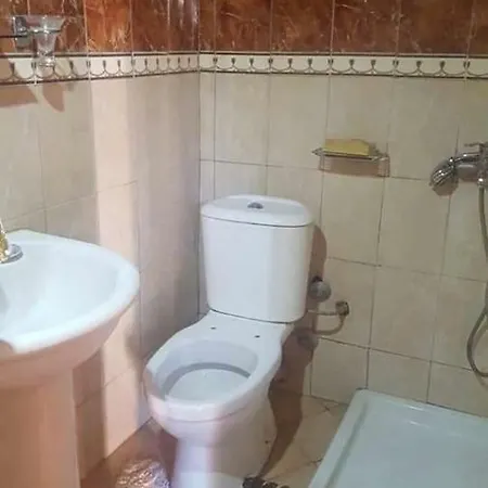 Casa Eisea Влёра
